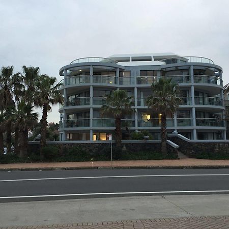 Manly Surfside Holiday Apartments Eksteriør bilde