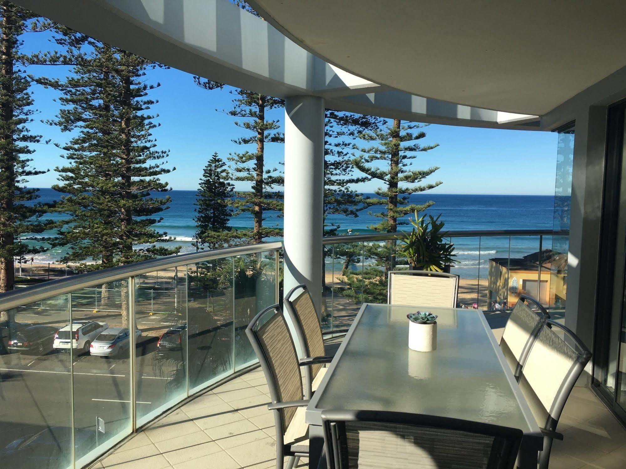 Manly Surfside Holiday Apartments Eksteriør bilde