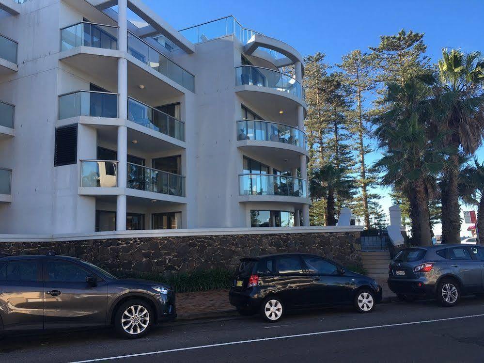 Manly Surfside Holiday Apartments Eksteriør bilde